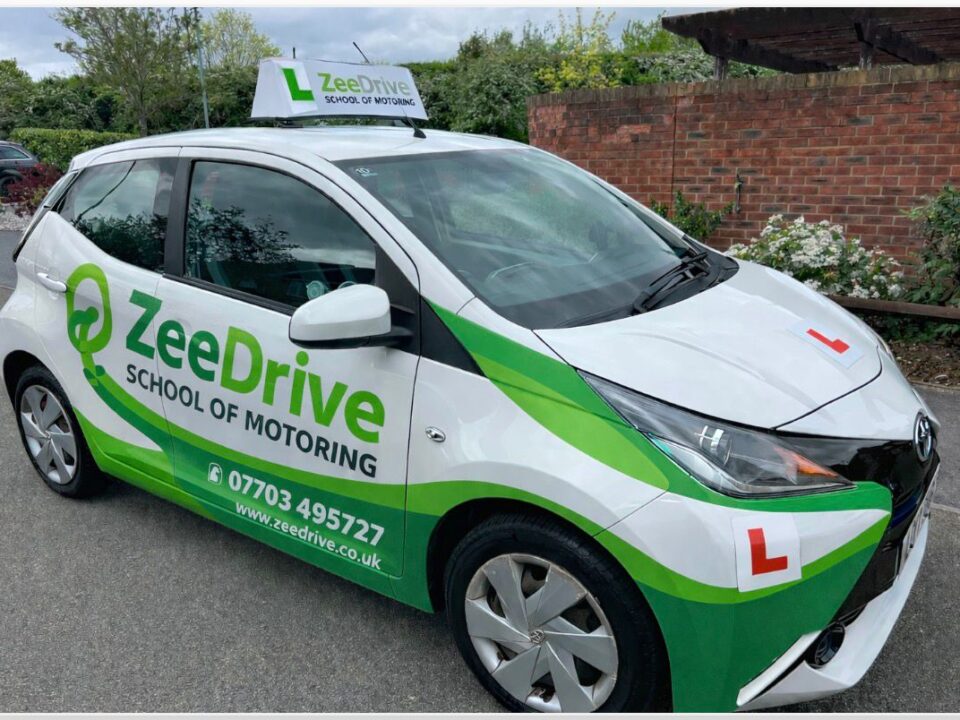 Driving Lessons in Oxfordshire: Why Local Learners Choose Zee Drive